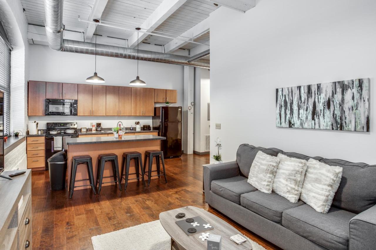 Ny Style Centric Loft With King Bed By Park Ave Leilighet Rochester Eksteriør bilde